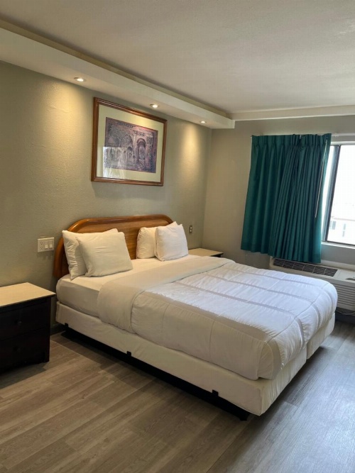 777 Motor Inn image 23